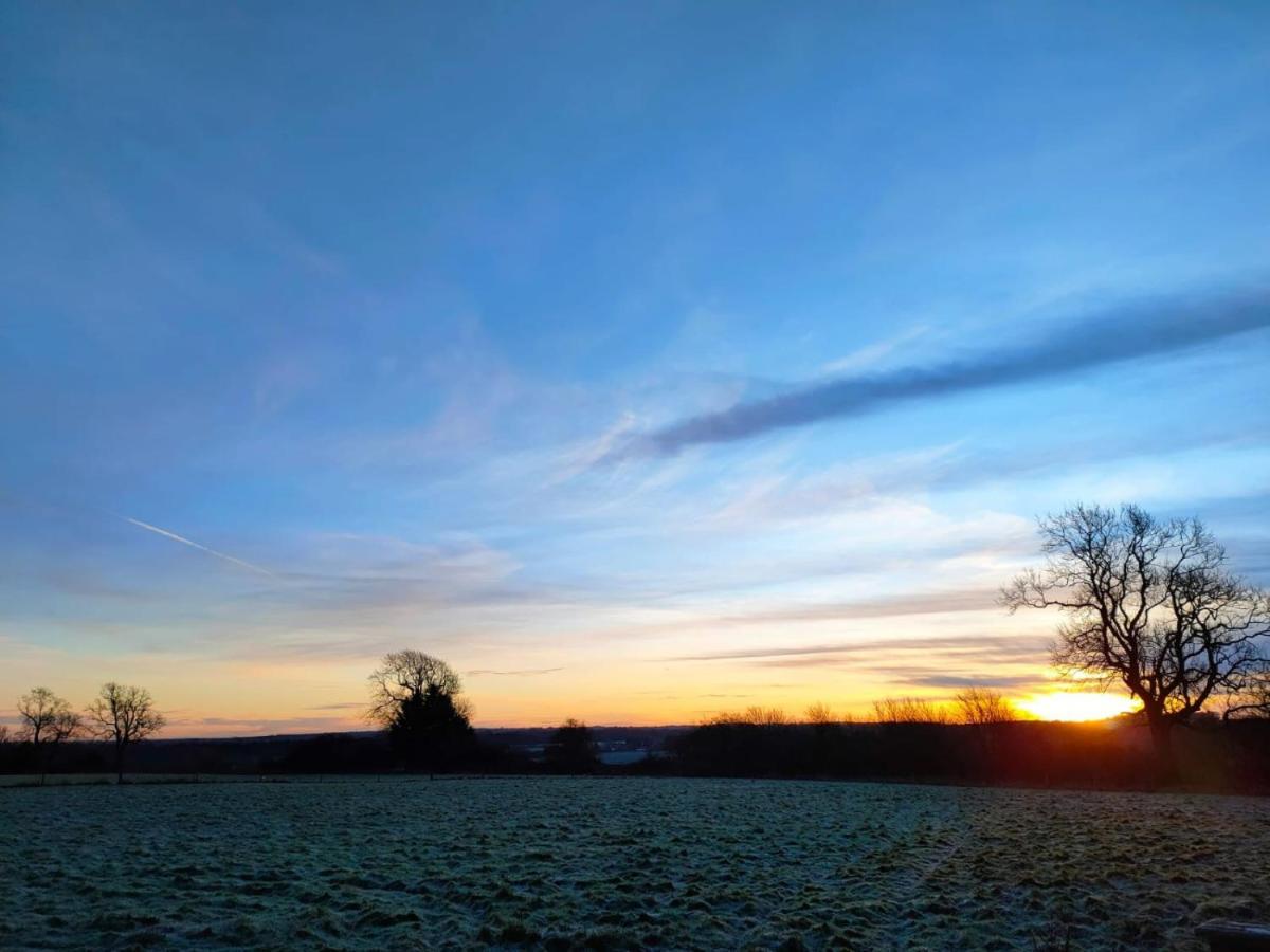 Milberry Green Meadows Warlingham Dış mekan fotoğraf